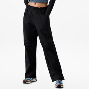 Athleta Trekkie High Rise Parachute Pant in Black Size 8